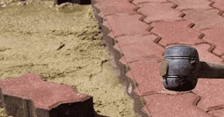 Укладка плитки на песок в Нижнем Тагиле в октябре