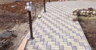 Укладка тротуарной плитки под ключ в Нижнем Тагиле в октябре