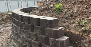 Установка подпорной стенки в Нижнем Тагиле в октябре